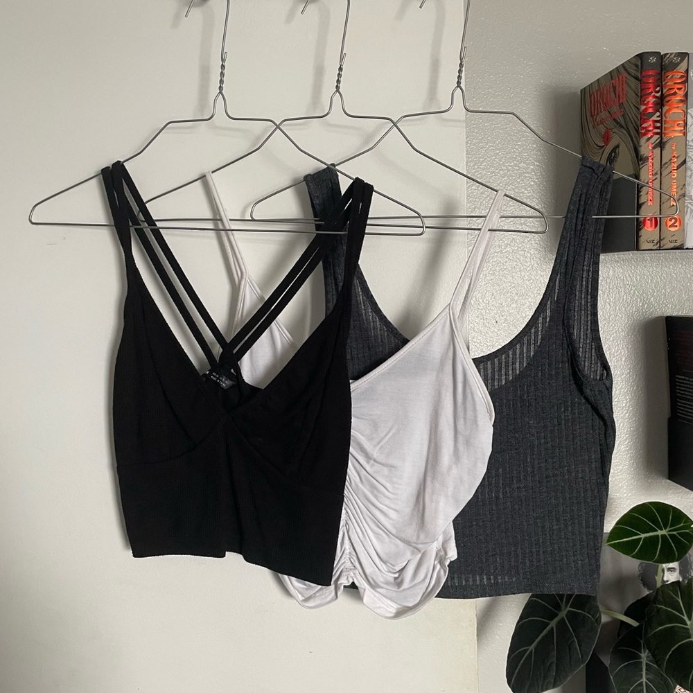 Cropped Tank Top Bundle